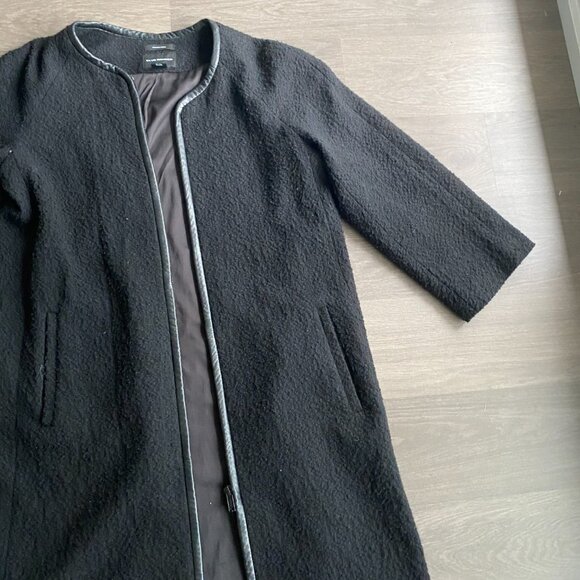 Club Monaco Black Italian Wool Bracelet-Sleeve Coat with Lamb Leather Trim - Picture 12 of 13